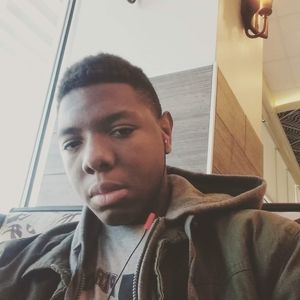 Meet your Posher, Joshua